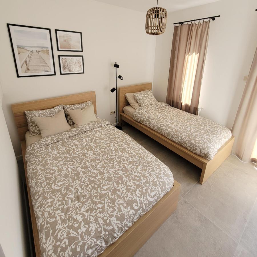 פוביירובו Pine Point Apartament With Terrace, Shared Pool, Tennis Court מראה חיצוני תמונה