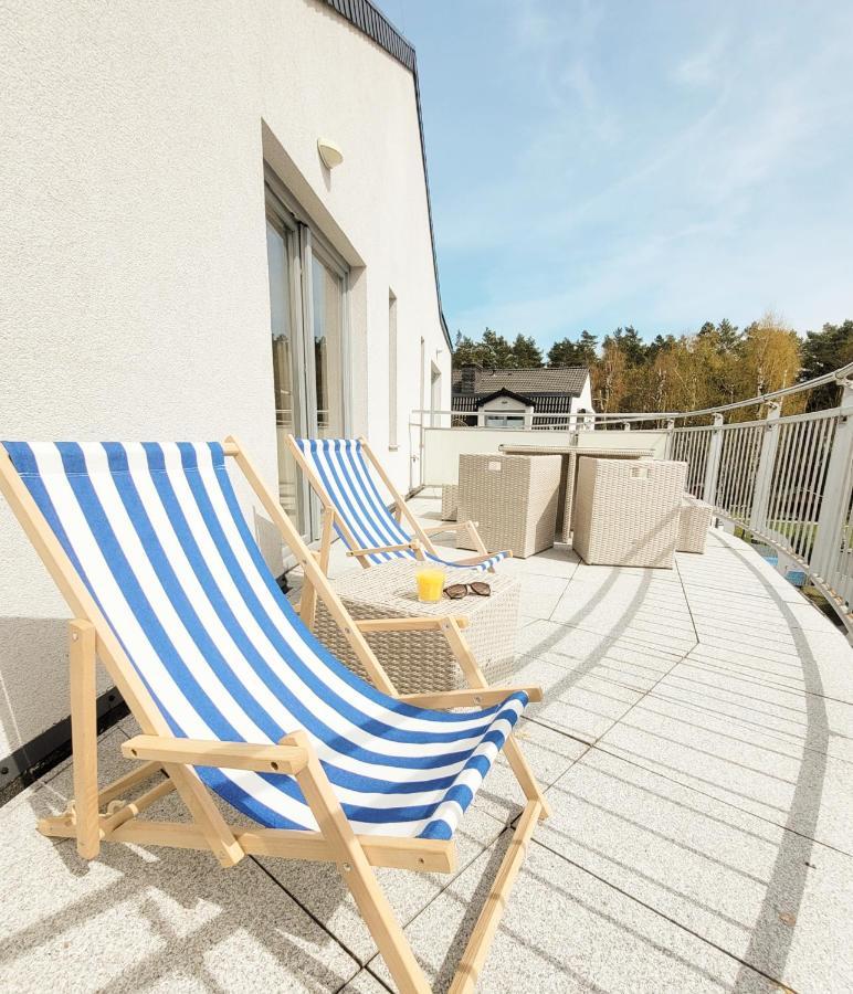 פוביירובו Pine Point Apartament With Terrace, Shared Pool, Tennis Court מראה חיצוני תמונה