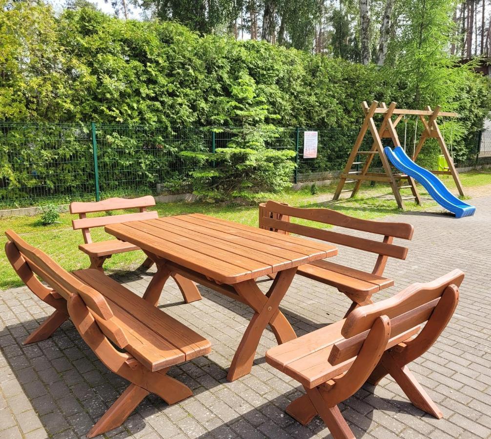 פוביירובו Pine Point Apartament With Terrace, Shared Pool, Tennis Court מראה חיצוני תמונה
