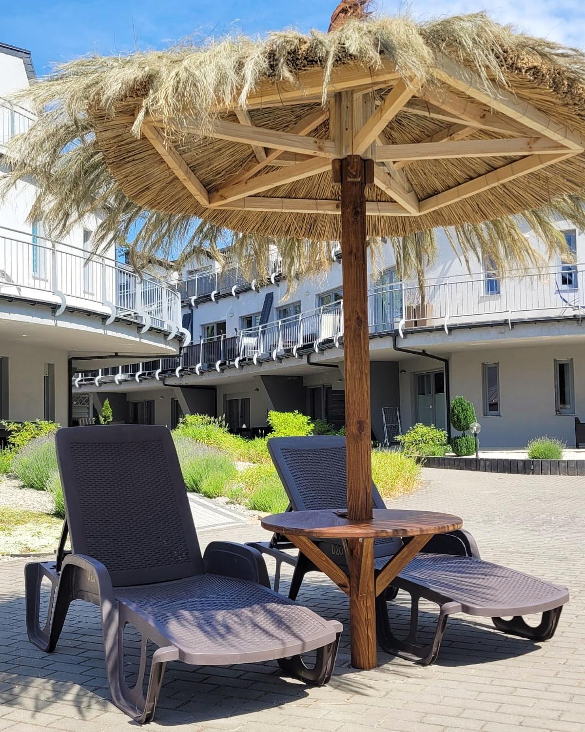 פוביירובו Pine Point Apartament With Terrace, Shared Pool, Tennis Court מראה חיצוני תמונה